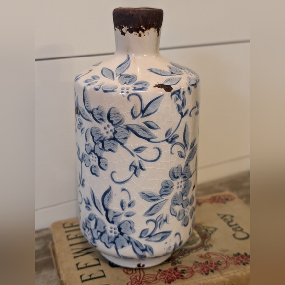 Beautiful Rustic Floral Vase NEW 8" 🇺🇲 - Picture 8 of 8